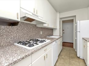 209-80 18 Avenue 6D, Bayside NY 11360