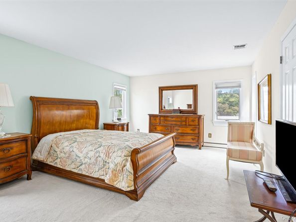 3 Louis Place, Nesconset NY 11767