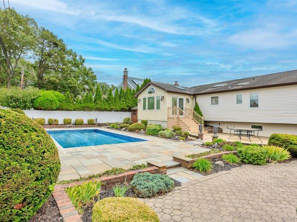 3 Louis Place, Nesconset NY 11767