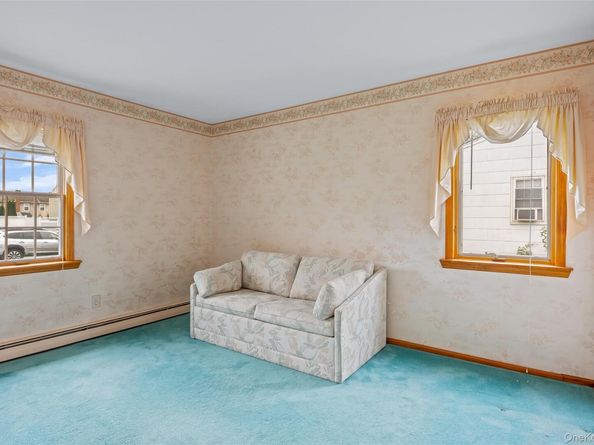 3 Louis Place, Nesconset NY 11767