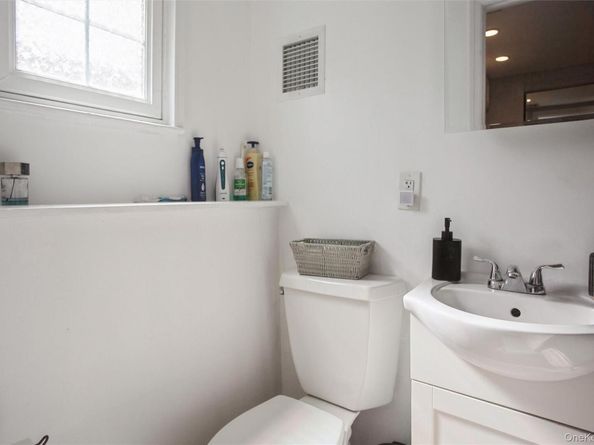 3515 Oceanside Road, Oceanside NY 11572