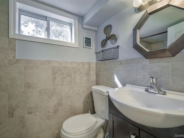 45 Reilly Street, West Islip NY 11795