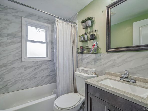 45 Reilly Street, West Islip NY 11795