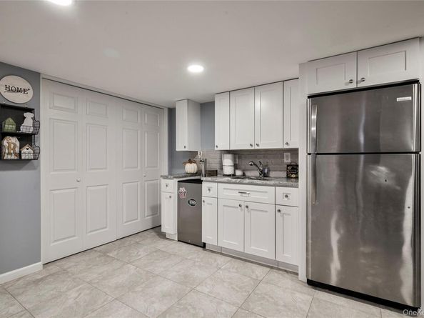 45 Reilly Street, West Islip NY 11795