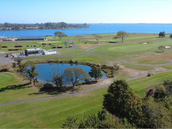 487 Links Drive E, Oceanside NY 11572