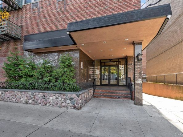 134-54 Maple Avenue 6M, Flushing NY 11355