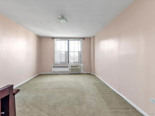 134-54 Maple Avenue 6M, Flushing NY 11355