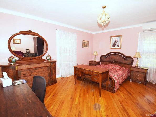 83-28 Abingdon Road, Kew Gardens NY 11415
