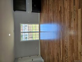 39 White Oak Street, Middle Island NY 11953