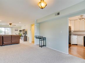 211 Mariners Way, Copiague NY 11726