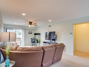 211 Mariners Way, Copiague NY 11726