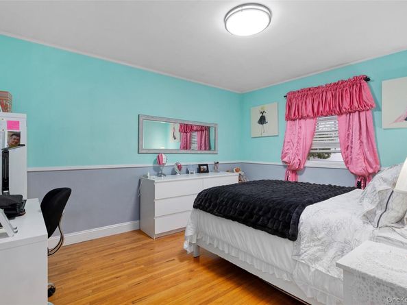 3199 Ilene Lane, Levittown NY 11756