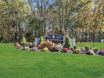 634 W End Drive