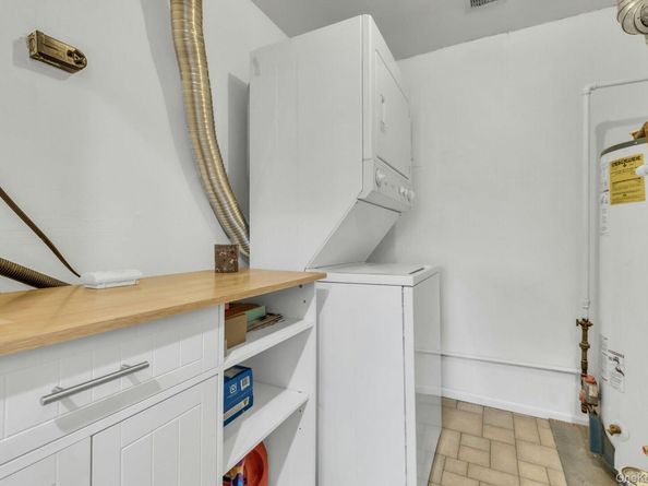 634 W End Drive, Medford NY 11763