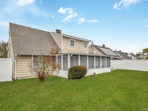 45 Shotgun Lane, Levittown NY 11756