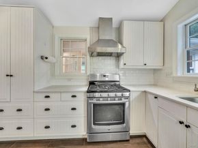 69 Hollow Road, Stony Brook NY 11790