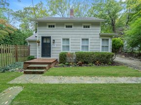 69 Hollow Road, Stony Brook NY 11790
