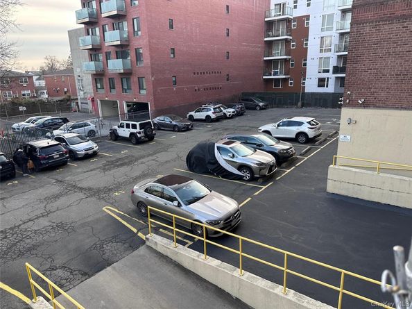 144-64 Sanford Avenue 11, Flushing NY 11355