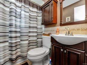 1558 9th Street, West Babylon NY 11704