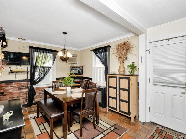 1558 9th Street, West Babylon NY 11704
