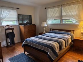 59 Edgewood Avenue, Oakdale NY 11769