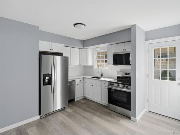 180 Main Avenue, Mastic NY 11950