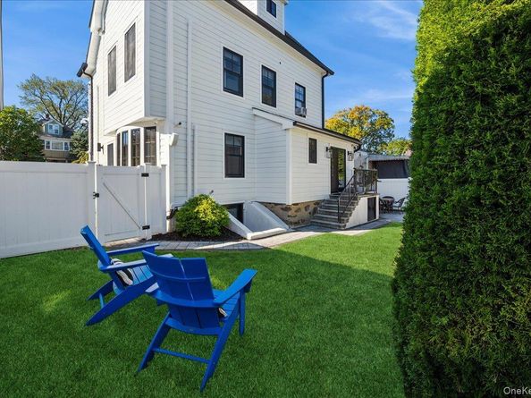 127 Villa Avenue, Yonkers NY 10704