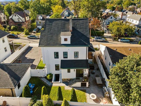127 Villa Avenue, Yonkers NY 10704