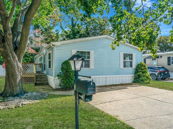 3 Betsy Ross Drive, Bohemia NY 11716