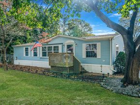 3 Betsy Ross Drive, Bohemia NY 11716