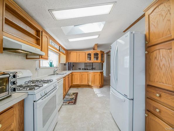 3 Betsy Ross Drive, Bohemia NY 11716
