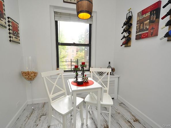 143 Garth Road 3L, Scarsdale NY 10583