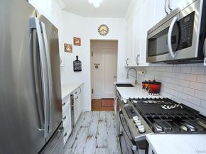 143 Garth Road 3L, Scarsdale NY 10583