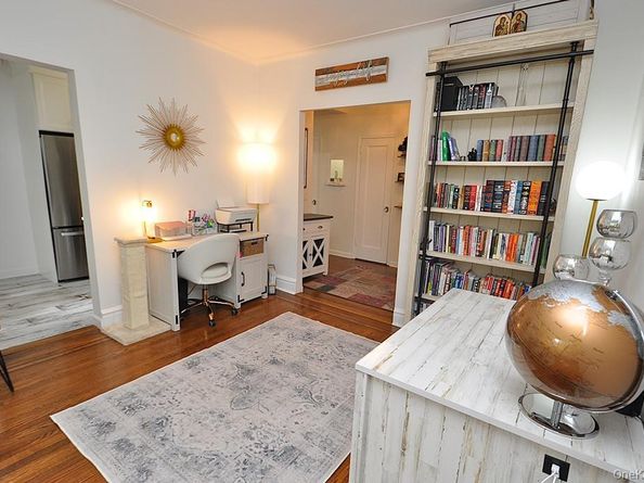 143 Garth Road 3L, Scarsdale NY 10583