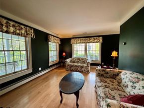 886 Sound Shore Road, Riverhead NY 11901