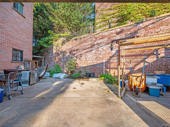 91 Hudson Avenue, Brooklyn NY 11201