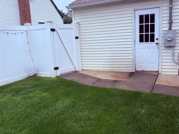 146 Cottage Boulevard, Hicksville NY 11801