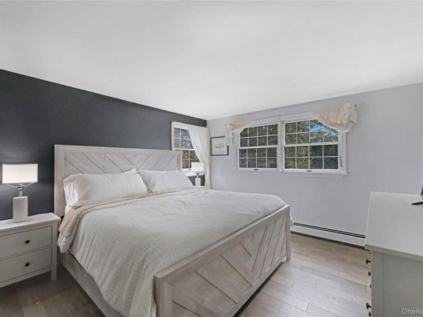 48 Nidzyn Avenue, Remsenburg NY 11960