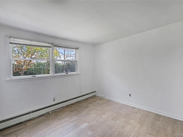 48 Nidzyn Avenue, Remsenburg NY 11960