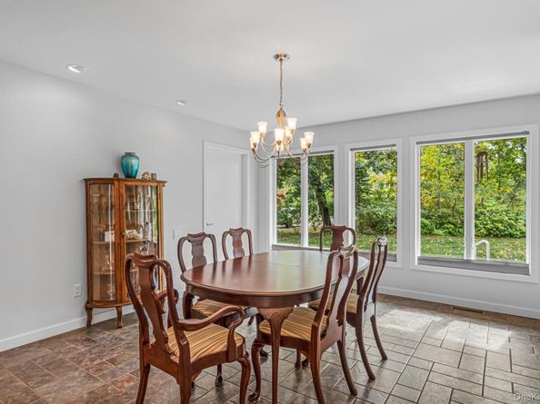 150 Montauk Highway, Westhampton NY 11977