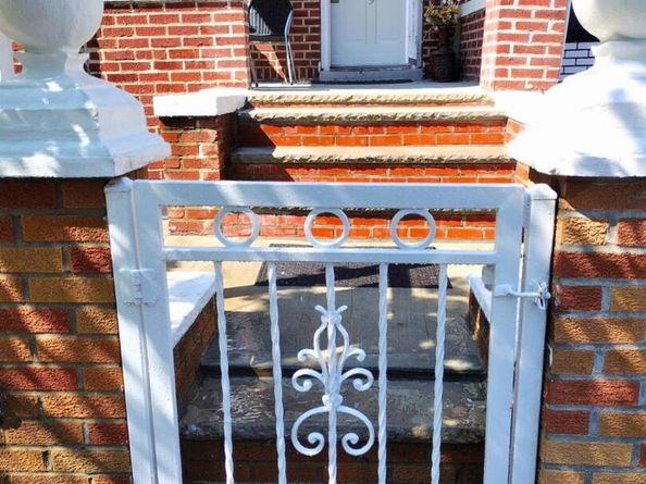 9 Adler Place, Brooklyn NY 11208