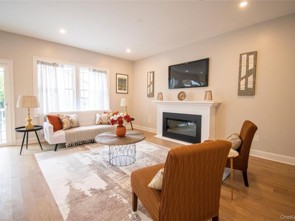 3004 Harbor Street, Baldwin Harbor NY 11510