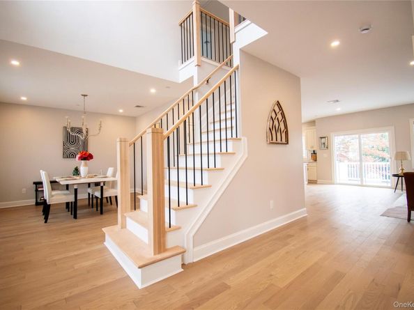 3004 Harbor Street, Baldwin Harbor NY 11510