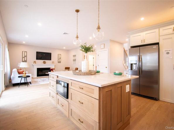 3004 Harbor Street, Baldwin Harbor NY 11510