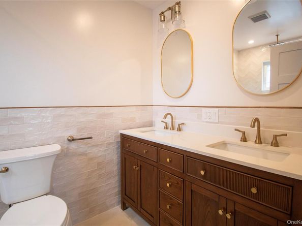 3004 Harbor Street, Baldwin Harbor NY 11510