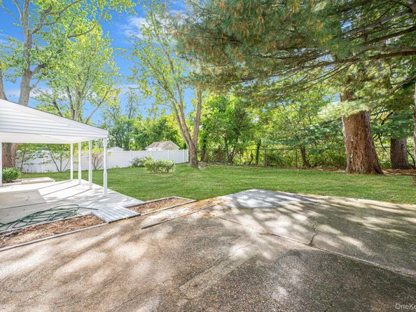 11 Lucille Lane, Commack NY 11725