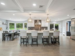 14 S Hollow Road, Dix Hills NY 11746