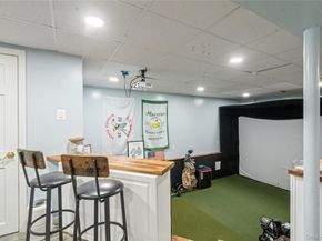 14 S Hollow Road, Dix Hills NY 11746