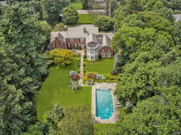 8 Cooper Road, Scarsdale NY 10583