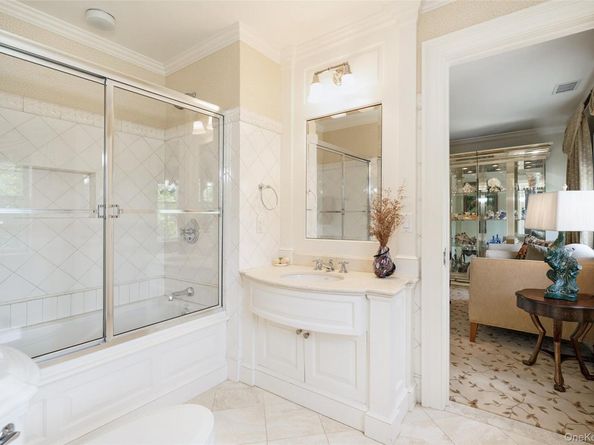 8 Cooper Road, Scarsdale NY 10583